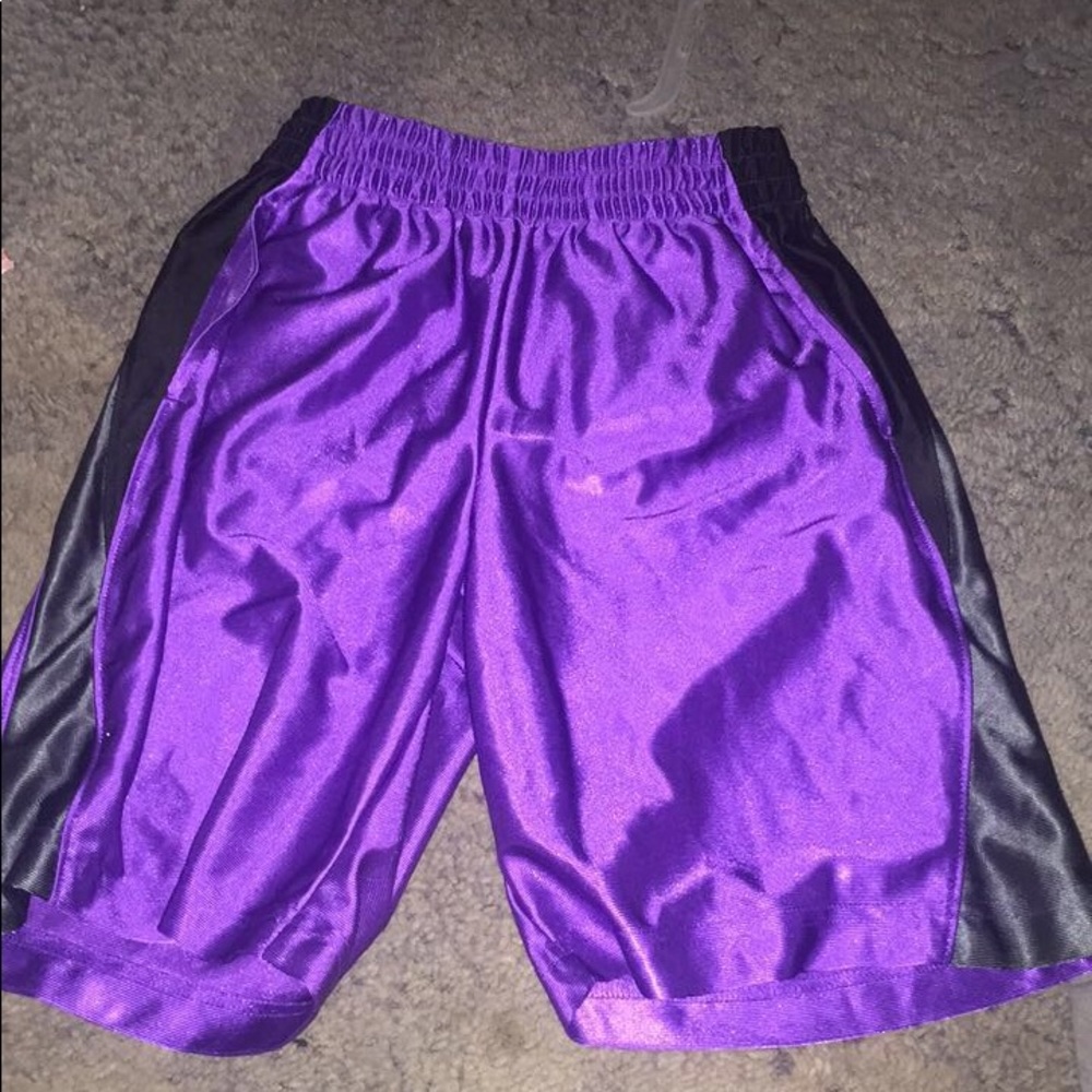 Basketball shorts